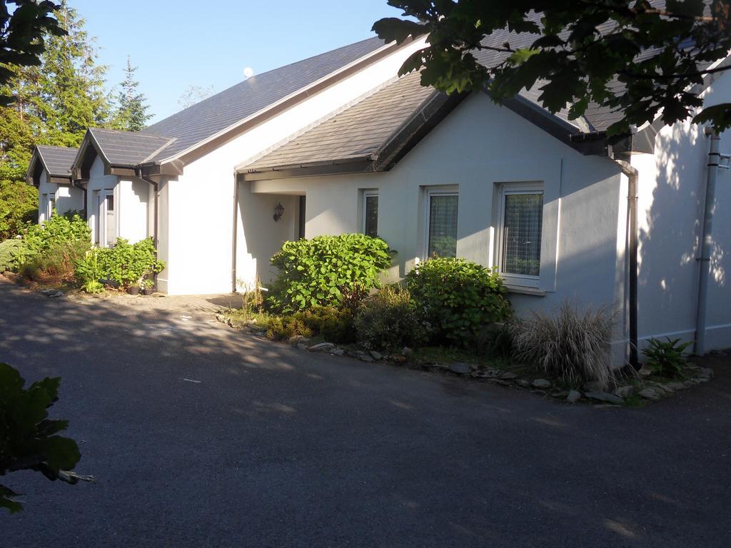 Ethan House Holiday Suites Килларни Экстерьер фото